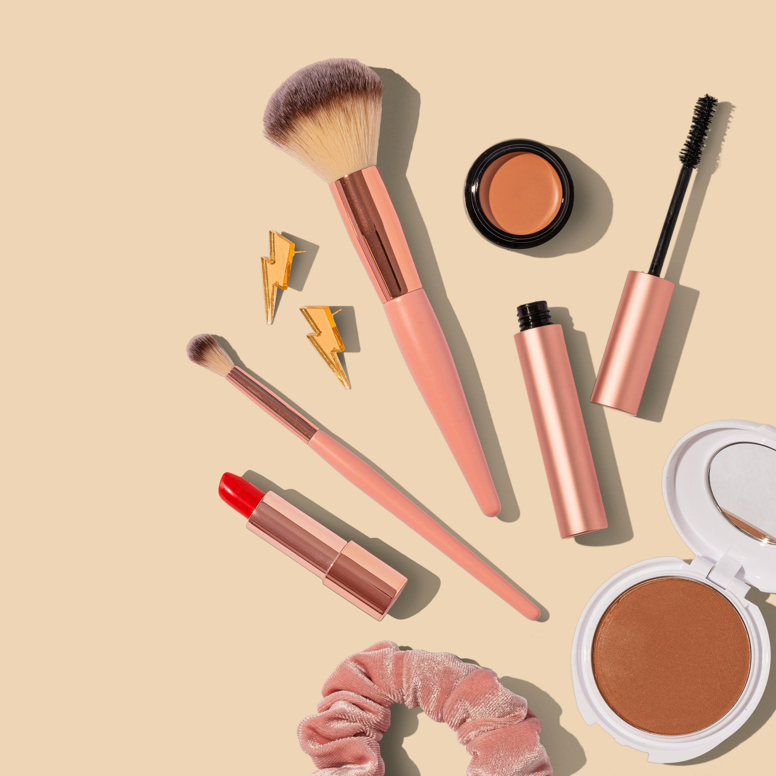 MAKE-UP
