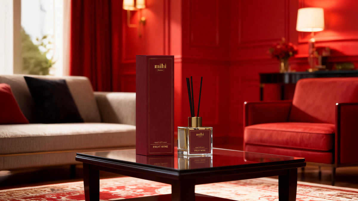 Diffuseur de parfum à bâtonnets Velvet Aura | SKINORA — photo Mihi 3