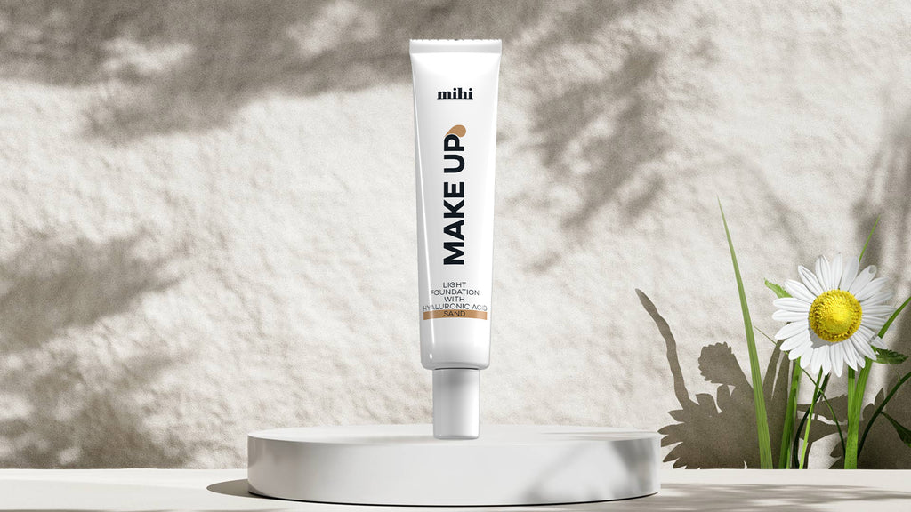 MIHI Leichte Foundation mit Hyaluronsäure Sand 30 ml